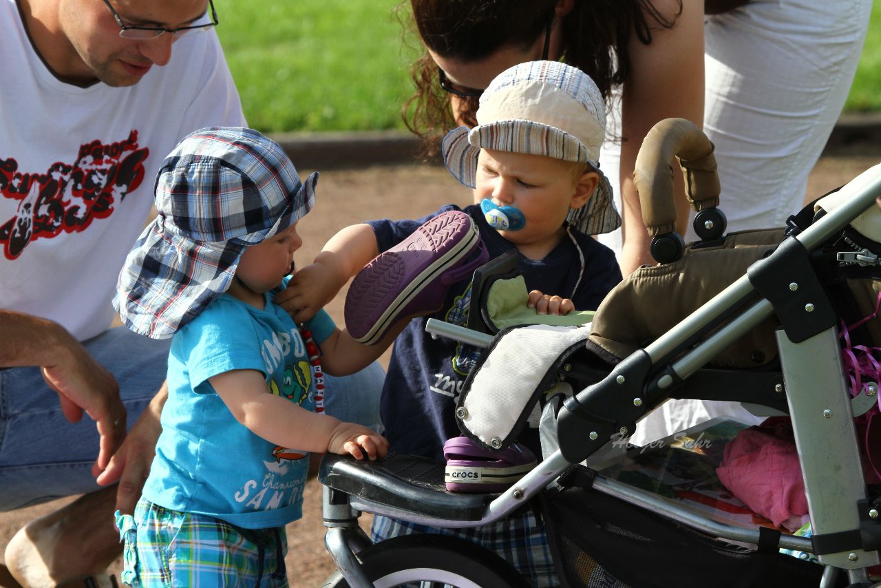 Bild 442 - Vogelschiessen am 18.8.12